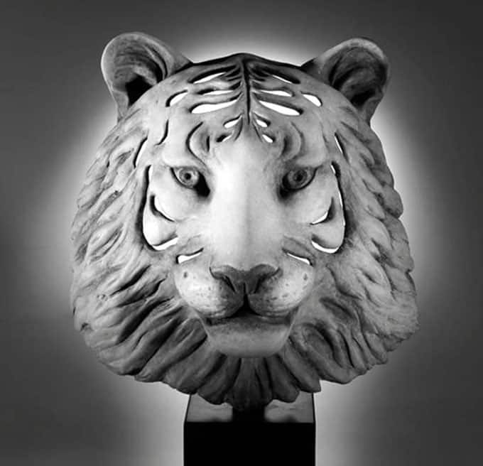 GHOST TIGER